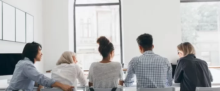 Kelebihan dan Kekurangan PT, Bentuk Usaha Paling Diminati